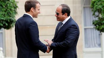   السيسى يتباحث هاتفياً مع نظيره الفرنسي بشأن المؤتمر الدولى حول ليبيا