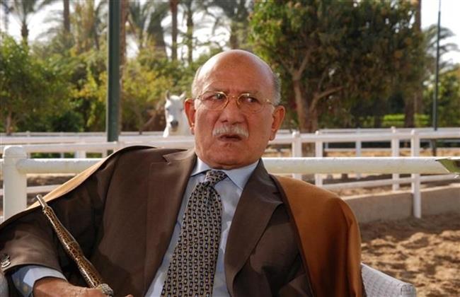 والده كان يريده ممثلا.. محطات فى حياة الفنان أحمد خليل