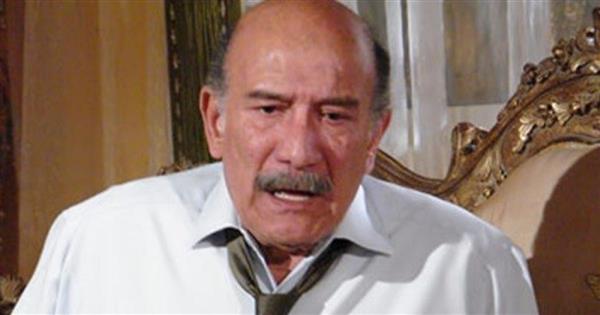 صورة|| أحمد فهمى يُنعى أحمد خليل