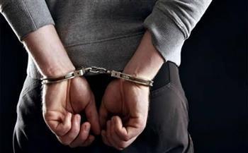ضبط صاحب محلات موبايلات بالإسماعيلية يتاجر في العملة