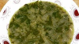 طريقة عمل شوربة السبانخ بالكرفس