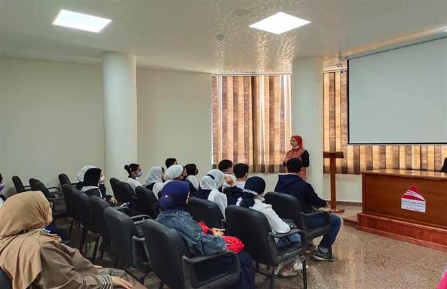 بيطري دمياط يعقد ندوات ارشادية للطلاب عن التعامل مع الحيوانات الاليفة والطيور