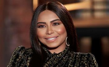 شاهد|| شيرين تتخلى عن شعرها بعد طلاقها من حسام حبيب