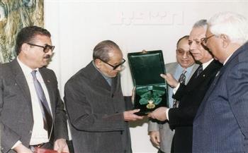   لهذه الاسباب.. نجيب محفوظ الأديب العربي الوحيد الذي فاز بجائزة نوبل