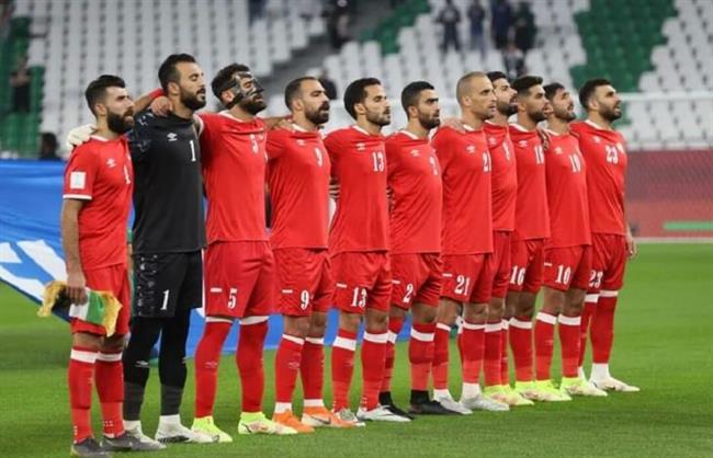 عدنان حمد يعلن تشكيل المنتخب الأردني في مواجهة مصر بكأس العرب
