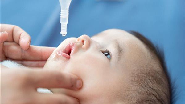 تطعيم 122 ألف طفل ضد شلل الأطفال بمطروح