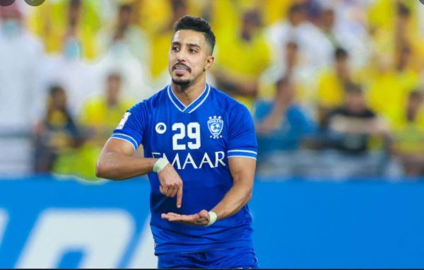 خرافي.. راتب سالم الدوسري مع الهلال في الدقيقة 