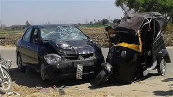 بينهم أشقاء.. مصرع 4 أشخاص في حادث تصادم سيارة وتوكتوك بالبحيرة