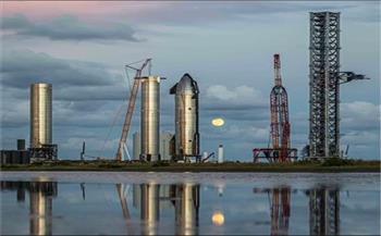 منح «SpaceX» موافقة لجنة الاتصالات الفيدرالية لإطلاق المركبة الفضائية