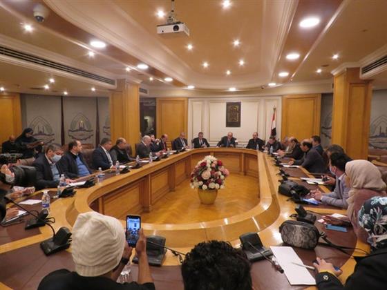 رئيس«المستلزمات الطبية»: هيئة الشراء الموحد نجحت في تكوين مخزون كاف لمواجهة«كورونا»