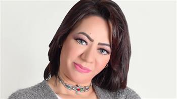 لبنى أحمد: «أنا أستحق» عبارة ستحقق لك ما تتمناه لذاتك