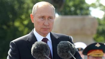   بوتين لـ ماكرون: تزويد أوكرانيا بالسلاح يمثل تهديدا لروسيا 