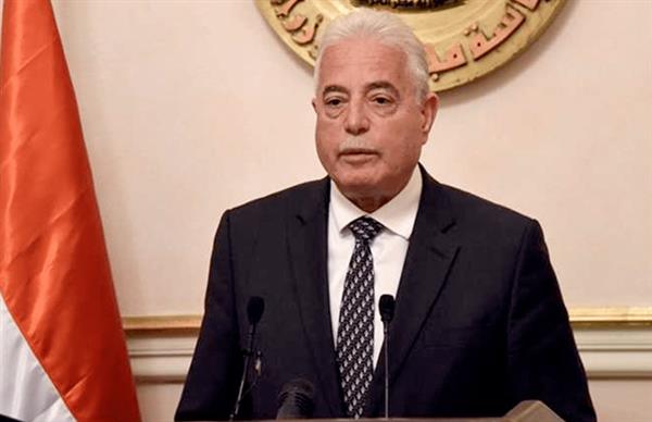 محافظ جنوب سيناء يبحث مع وفد وزارة المالية سبل التعاون المثمر والبناء