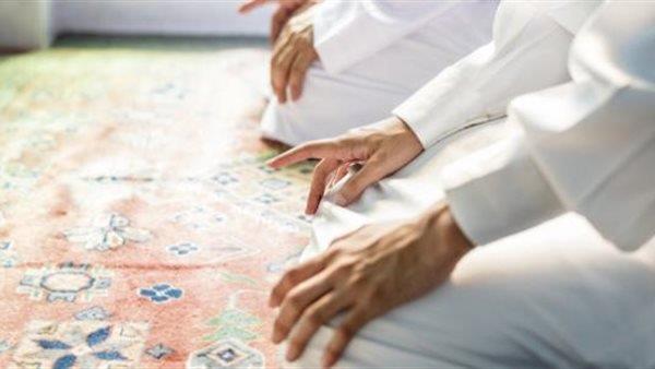 هل يجوز أداء سنة الظهر القبلية أربع ركعات متصلة؟