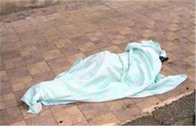 العثور على جثة عامل مصابًا بطلقات نارية أمام مسجد في قنا 