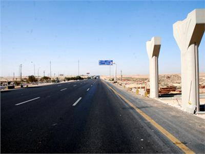 لمدة 3 أشهر.. تحويلات مرورية لتطوير طريق الإسكندرية مطروح 