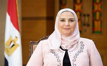   وزيرة التضامن: الإنتهاء من إعداد قاعدة بيانات المدنيين من شهداء ومصابي الوطن 