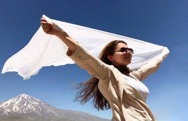 حكم رفض الزوجة ارتداء الحجاب