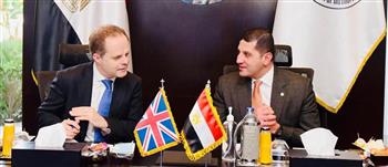   «عبد الوهاب» يبحث مع السفير البريطاني تعزيز العلاقات الاستثمارية