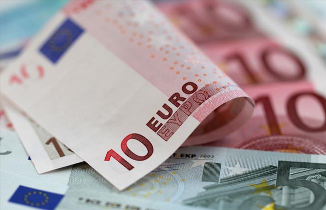 تراجع سعر اليورو اليوم الأحد
