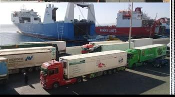   تداول 468 شاحنة و1119 طن بضائع عامة بموانئ البحر الأحمر