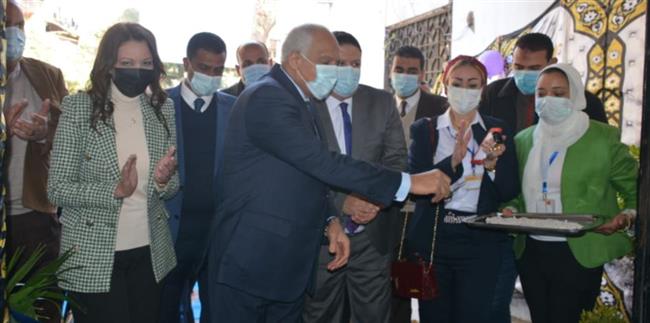 محافظ الجيزة يتابع الحملة القومية للتطعيم ضد شلل الأطفال 