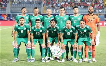 استقبال شعبي فى انتظار منتخب الجزائر بالعاصمة عقب فوزه بكأس العرب