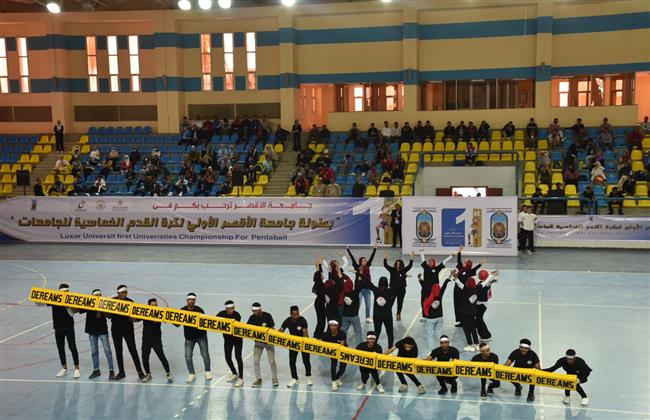 انطلاق بطولة الجامعات لكرة القدم الخماسية بالأقصر