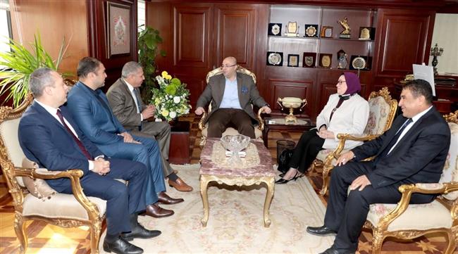 «غنيم» يبحث آليات التعاون مع رئيس نادي هيئة النيابة الإدارية 
