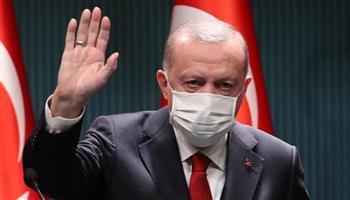   أردوغان يقبل استقالة وزير المالية التركي على خلفية انهيار الليرة