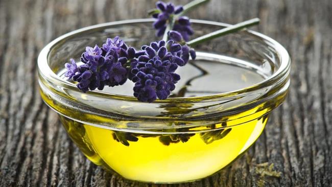 9 زيوت من الطبيعة احرصي عليها لجمال بشرتك