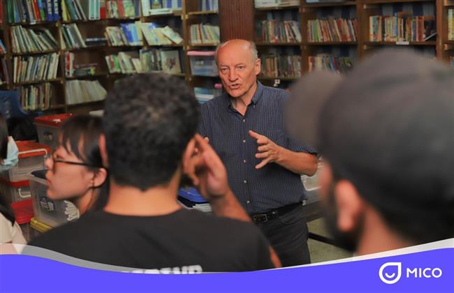 تطبيق إلكتروني يتبرع بـ 120 ألف جنيه لدعم تعليم "اللاجئين" في مصر