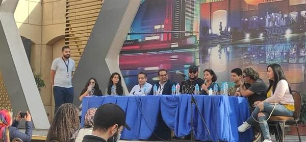أبطال فيلم «أبو صدام» فى ندوة بمهرجان القاهرة السينمائى
