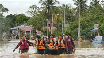   ماليزيا: نزوح أكثر من 20 ألف شخص من منازلهم بسبب الأمطار الغزيرة