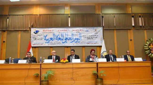 رئيس جامعة أسيوط: احتفالنا باللغة العربية يهدف لرفع الوعي بتاريخ اللغة
