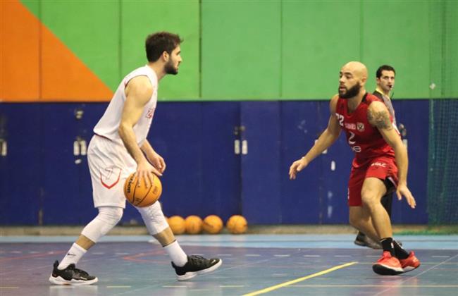 الأهلي يفوز على الزمالك في قمة دوري السوبر لكرة السلة بنتيجة 71-64