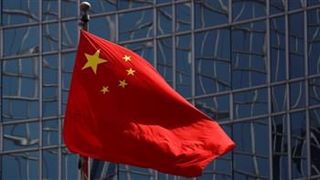   الصين تفرض عقوبات على 4 أفراد أمريكيين