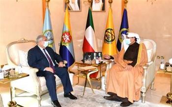   وزير الدفاع الكويتى يبحث مع السفير العراقى تعزيز التعاون المشترك