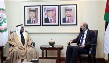   الأردن والبرلمان العربي يبحثان تعزيز العمل المشترك لخدمةً القضايا العربية