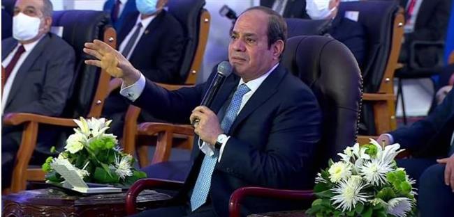 الرئيس السيسي: على مدار 60 سنة تم البناء على أراضى زراعية رغم محدوديتها