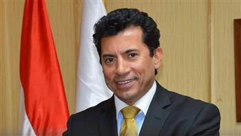 وزير الرياضة يهنئ الأهلي بالفوز بلقب السوبر الإفريقي