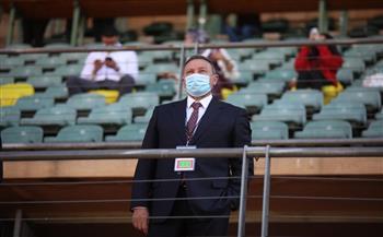 الخطيب يهنئ الجهاز الفني ولاعبي الأهلي بالسوبر الإفريقي