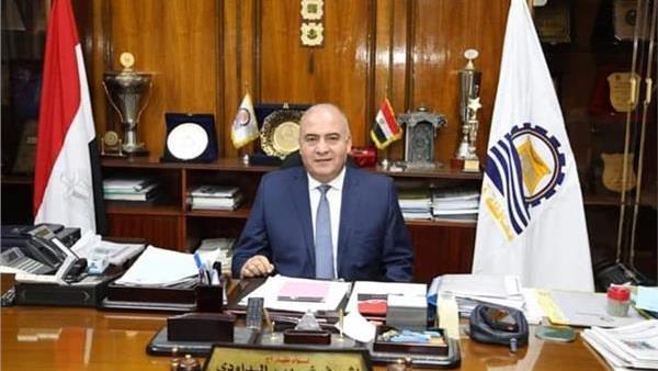 محافظ قنا: إنشاء 67 محطة مياه شرب و36 صرف صحي