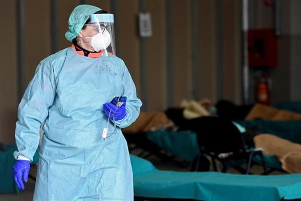الصحة البولندية: تسجيل 8 إصابات جديدة بمتحور أوميكرون