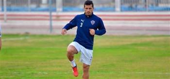 طارق حامد يؤدى تدريبات فى الجيمانزيوم  على هامش المران الجماعى  