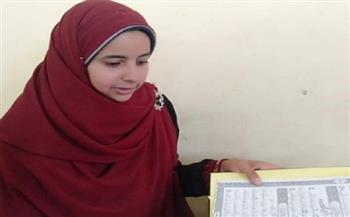   طالبة أزهرية ترسم القرآن بالخط العثماني في 5 شهور: ختتم القرآن في سنة 