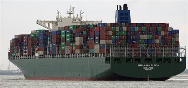 ميناء الدخيلة يستقبل واحده من أكبر سفن الحاويات فى العالم