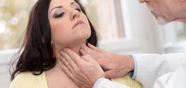 اعراض الغدة الدرقية الخاملة عند النساء