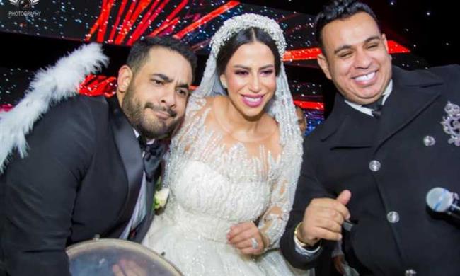 بنتى محترمة.. أم ماهيتاب ماجد المصرى تكشف تفاصيل طرد معازيم من الفرح 