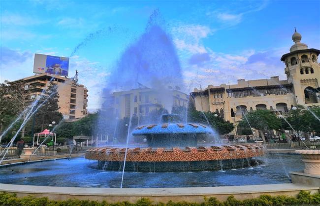 إعادة تشغيل نافورة حديقة غرناطة التاريخية بميدان روكسي بمصر الجديدة
